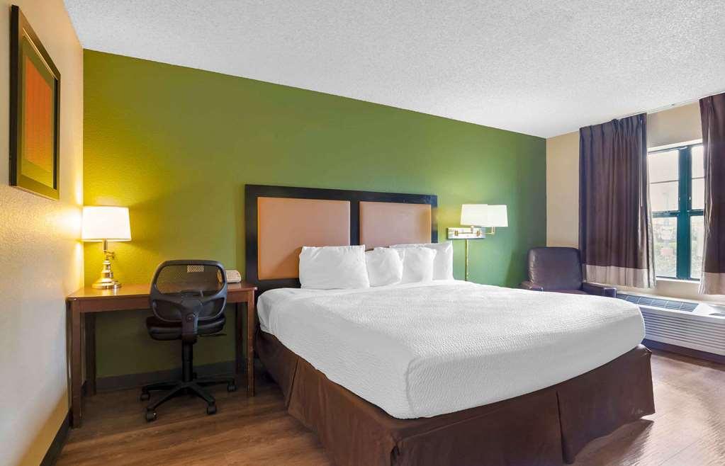 Extended America - Boston - 2* Woburn